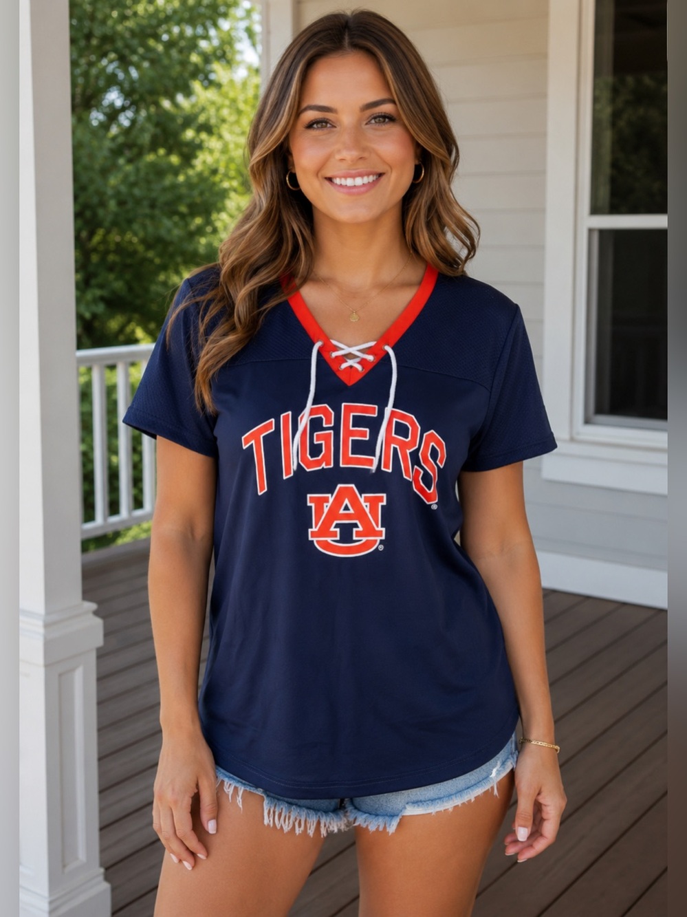 G-III 4Her Auburn Tigers Bases Loaded Lace Up Raglan V-Neck Mesh Jersey Medium